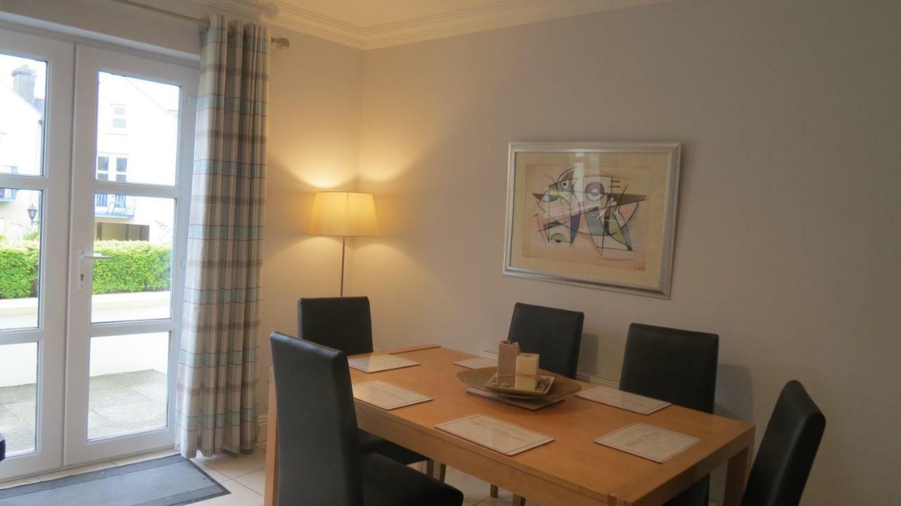 Modern Home In The Heart Of Rosscarbery Village Luaran gambar